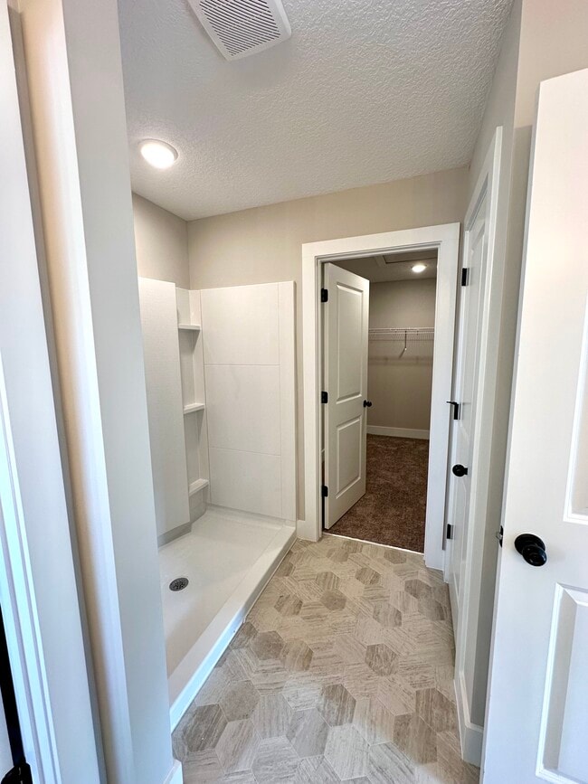 Building Photo - 3212 Song Sparrow Dr