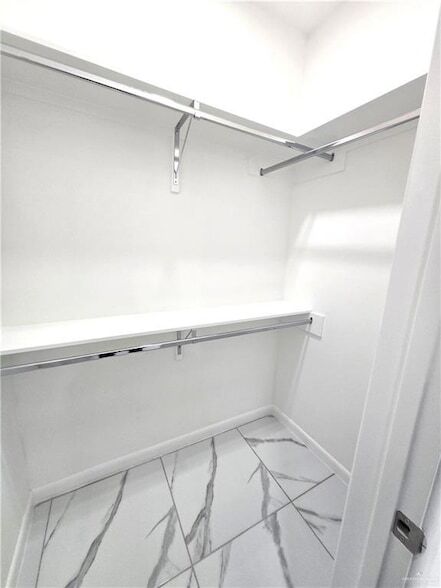 Building Photo - 3201 Magdalena St