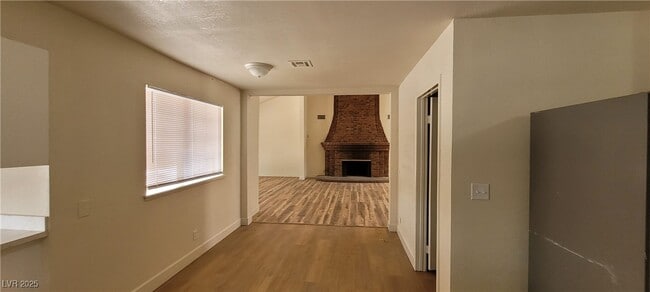 Building Photo - 7664 Angel Crest Cir