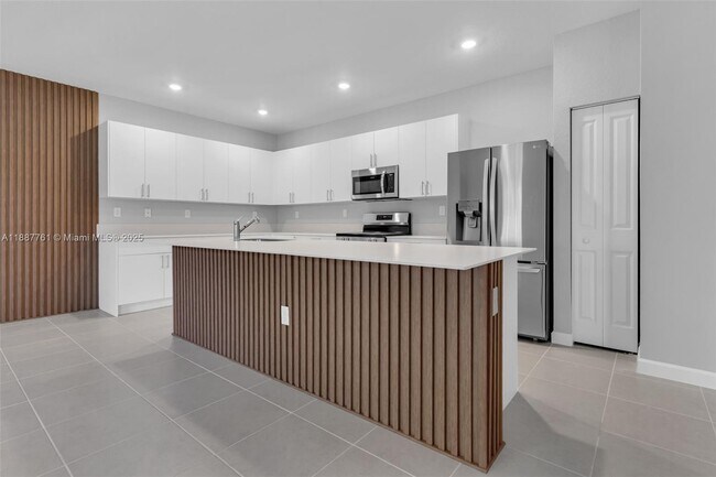 Building Photo - 13283 SW 188th Terrace