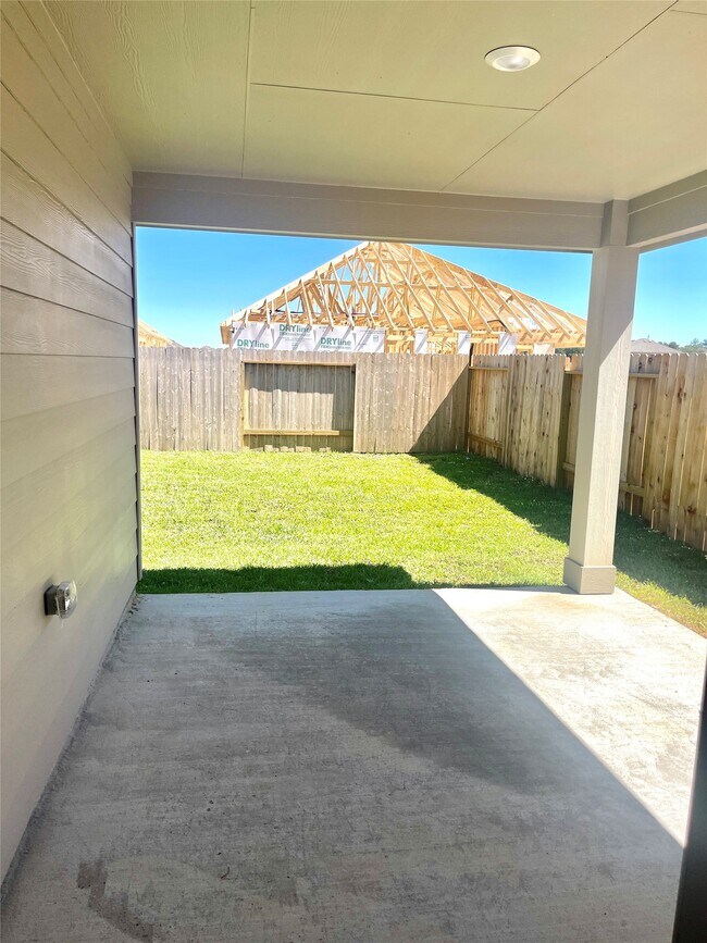 Building Photo - 17477 Rosewood Manor Ln
