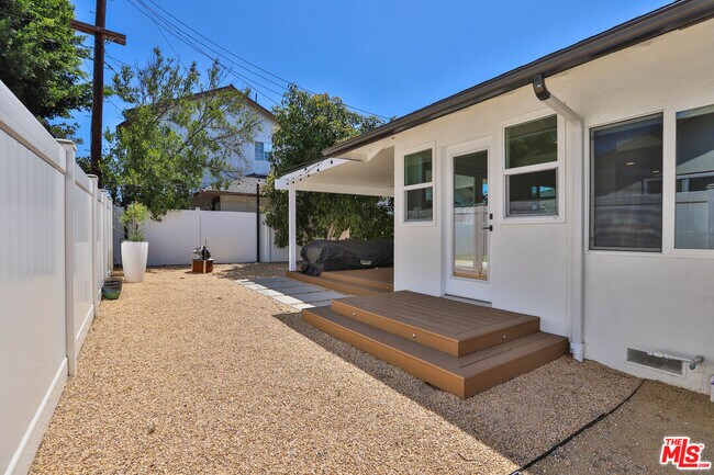 Building Photo - 12831 Red Hill Ave