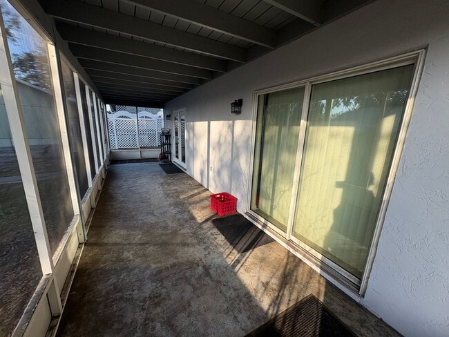 Building Photo - 1019 N Tremain St