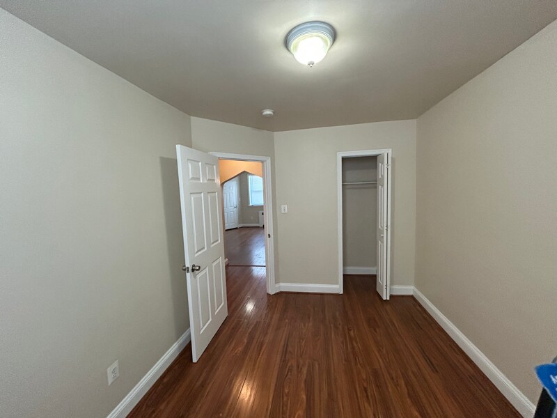 Building Photo - 4309 Norfolk Ave