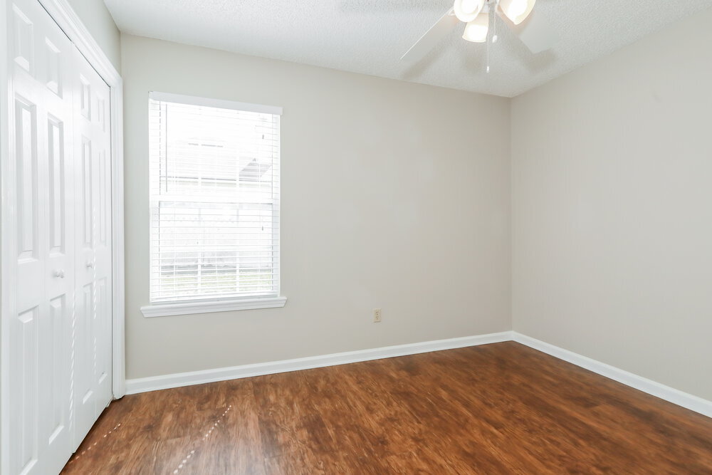 Building Photo - 1829 Northglen Cir