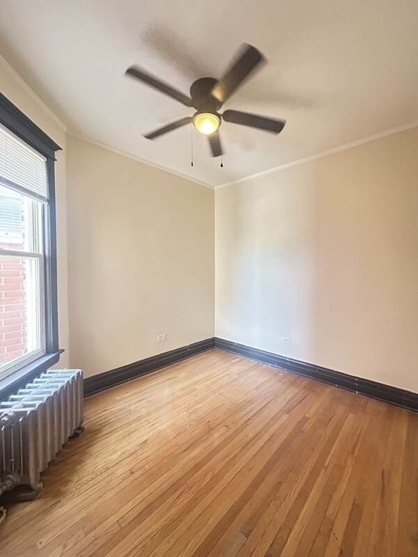Building Photo - 6615 S Ingleside Ave
