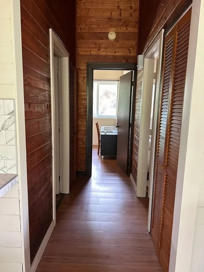 Building Photo - Charming 2 Bed, 2 Bath Home for Rent