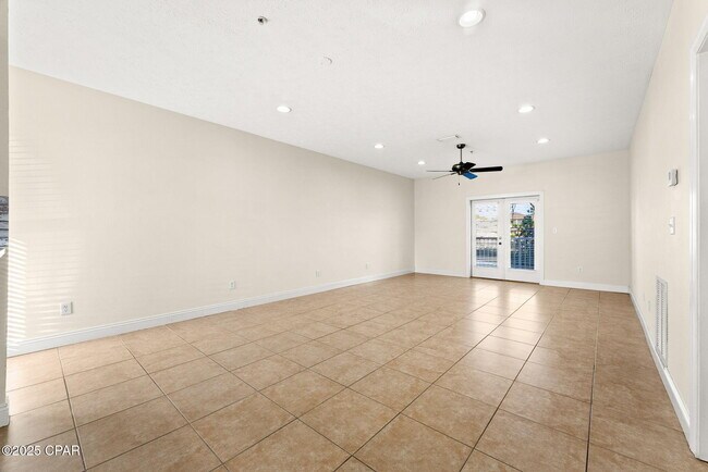 Building Photo - 212 Bonita Cir