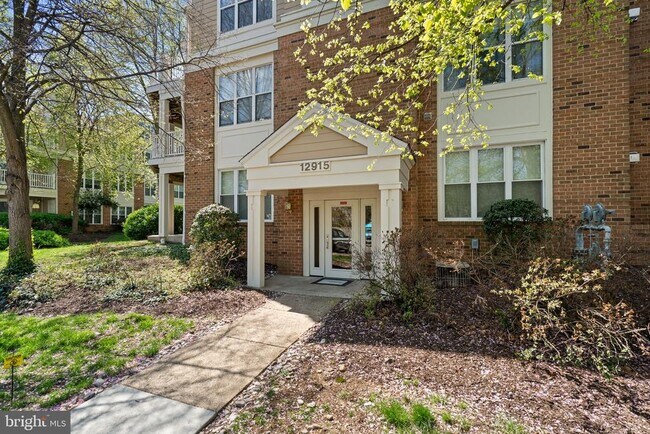 Building Photo - 12915 Alton Square