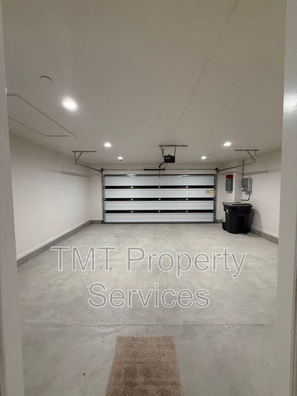 Building Photo - 1219 Jackie Ln