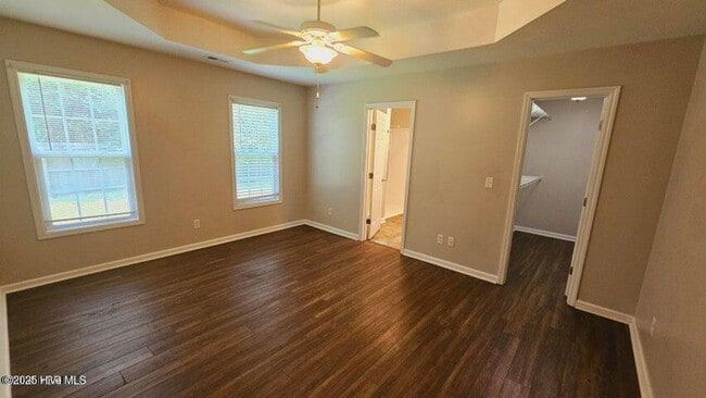 Building Photo - 122 Christy Dr