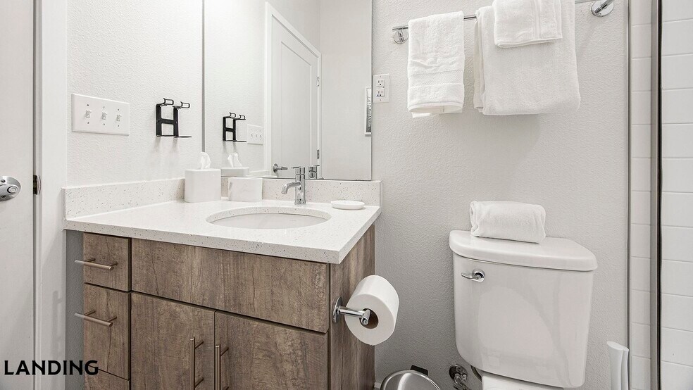 Building Photo - 3022 Zuni St