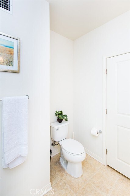 Building Photo - 137 Kempton