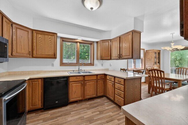 Building Photo - 11503 W Layton Ave