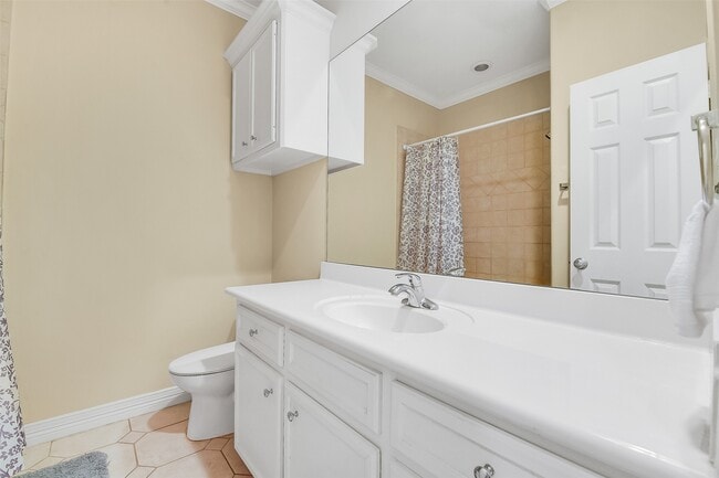 Building Photo - 1429 Utah St