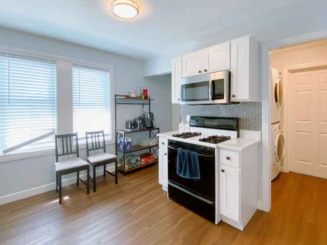 Building Photo - 16 Kimball Rd