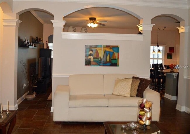 Building Photo - 13636 Canopus Dr