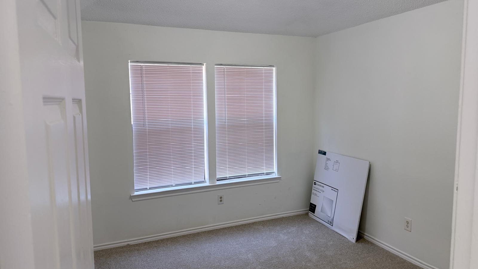 Building Photo - 4037 Hearthstone Dr