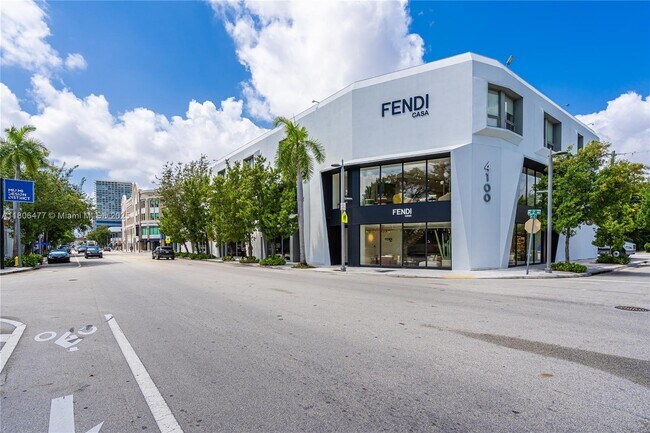 Building Photo - 315 NW 50th St