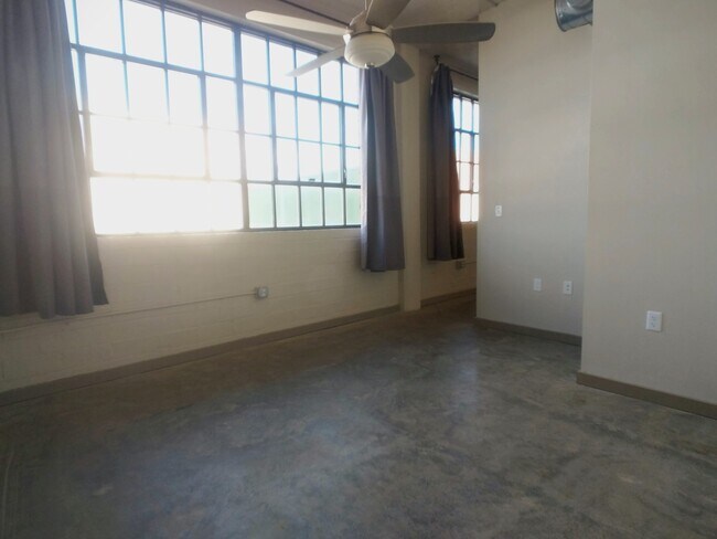 Building Photo - 8125 Michigan Ave