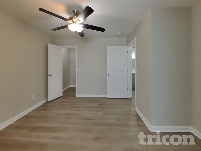 Building Photo - 116 Cimmaron Dr