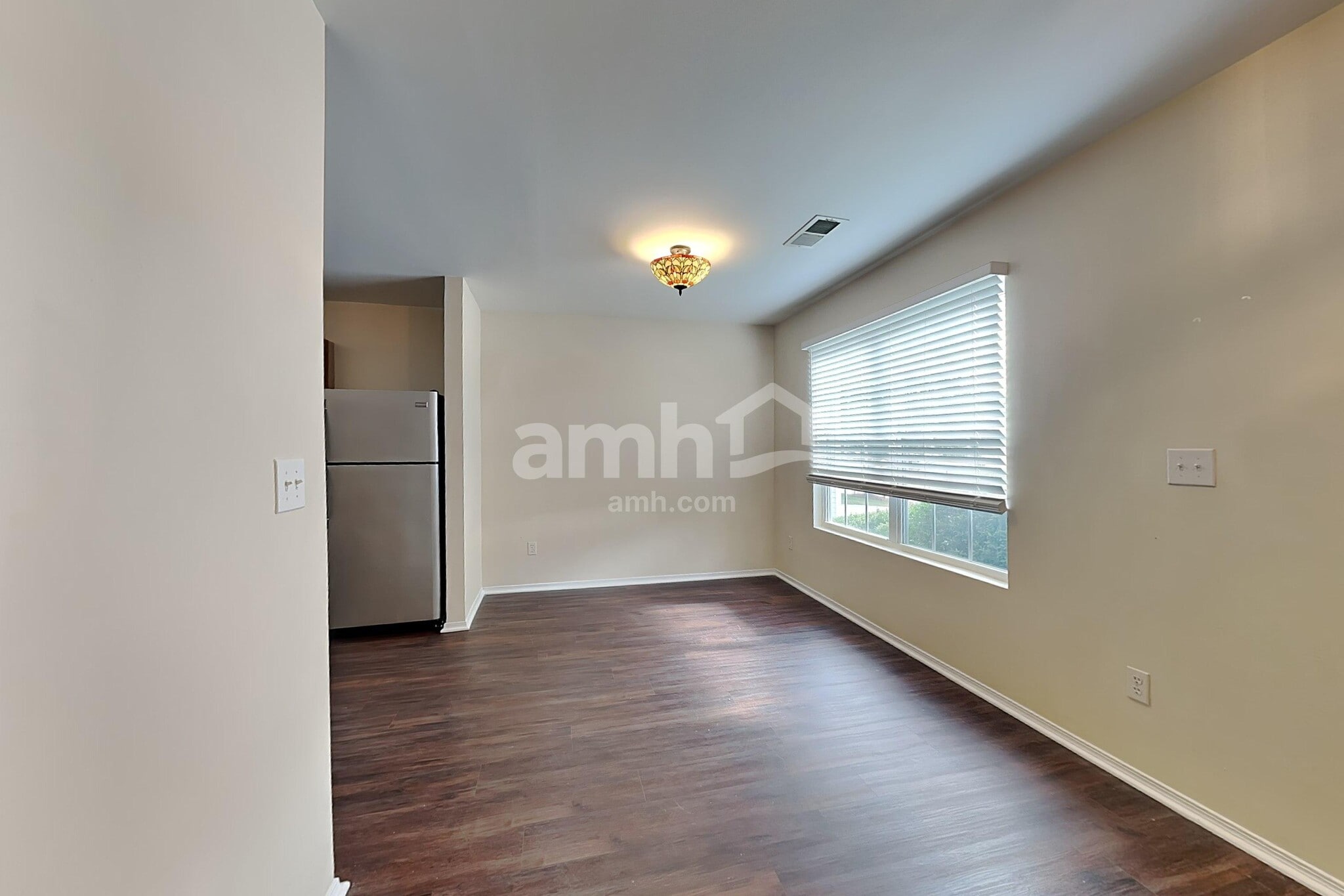 Building Photo - 3906 SE Jack Pine Ct
