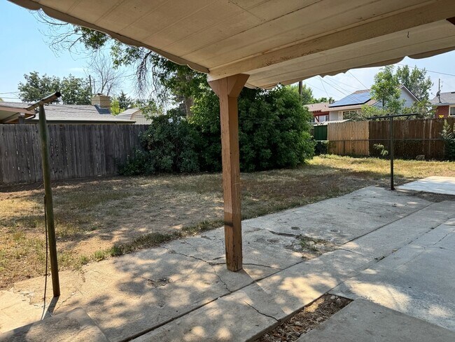 Building Photo - 7295 Winona Ct