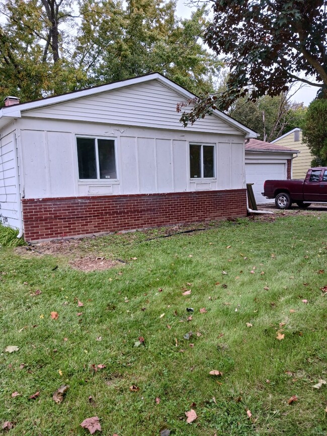 Building Photo - 2216 O’Brien Rd