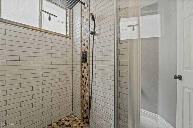 Building Photo - 3032 Pier Harbor Dr