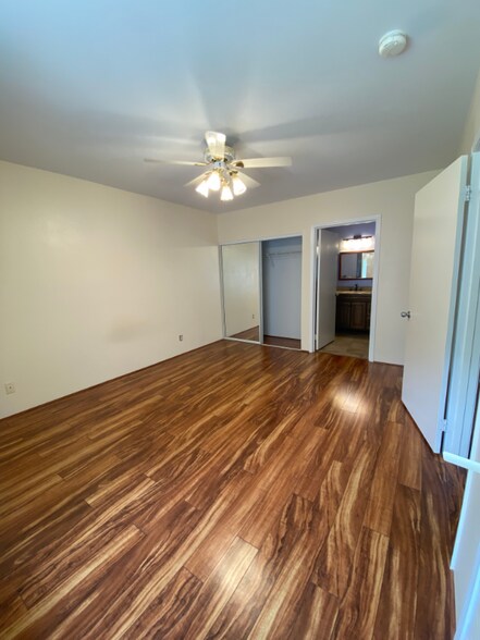 Building Photo - 95-833-833 Wikao St