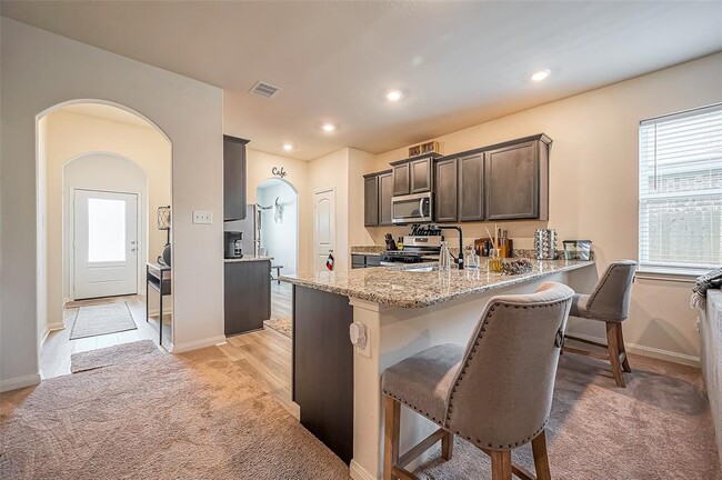 Building Photo - 22415 Kennons Way