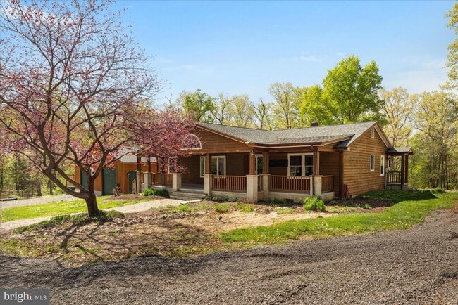 Building Photo - 716 Gafia Lodge Rd