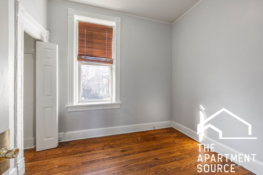 Building Photo - 2609 W Thomas St