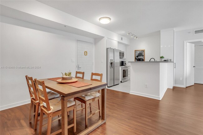 Building Photo - 335 S Biscayne Blvd