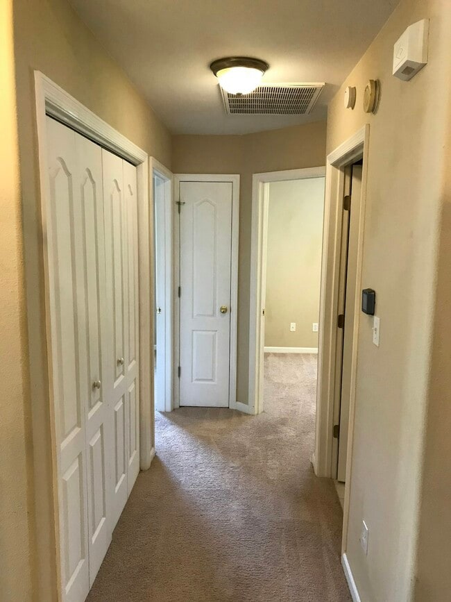 Building Photo - 4706 Planters Ridge Dr