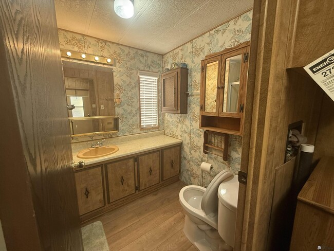 Building Photo - 9384 E Ranch Dr