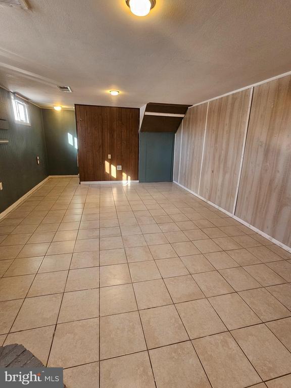 Building Photo - 21 Dawes Dr