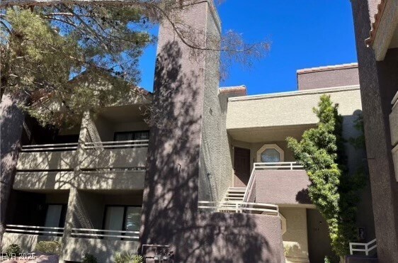 Building Photo - 5012 S Rainbow Blvd