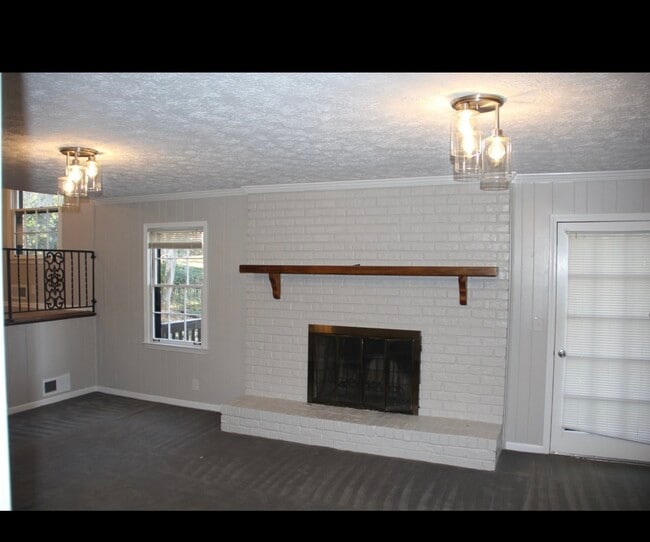 Building Photo - 1524 Brompton Ct