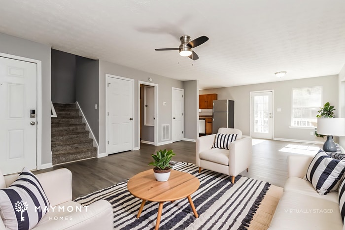 Building Photo - 120 Apache Dr