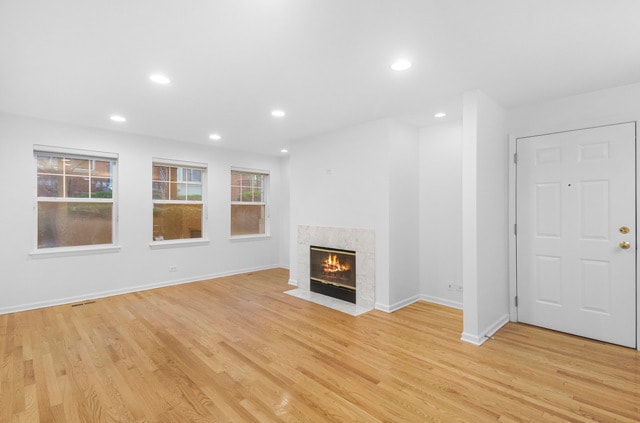 Building Photo - 301 W Goethe St
