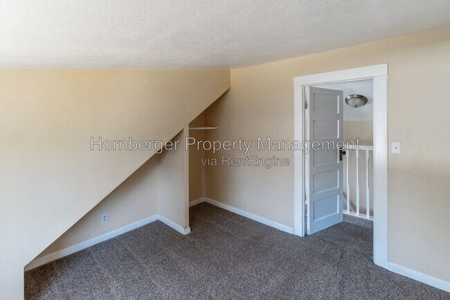 Building Photo - 2627 N Martin St