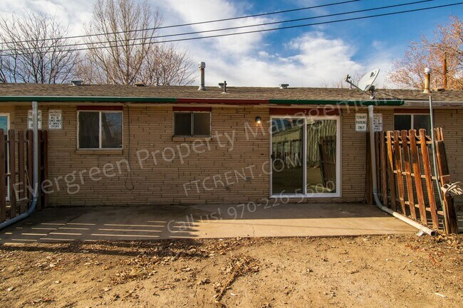 Building Photo - 4912 S Iowa Ave