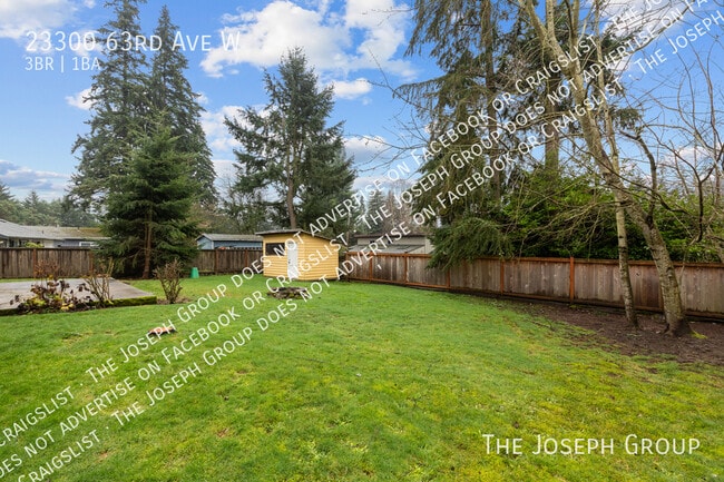 Building Photo - 23300 63rd Ave W