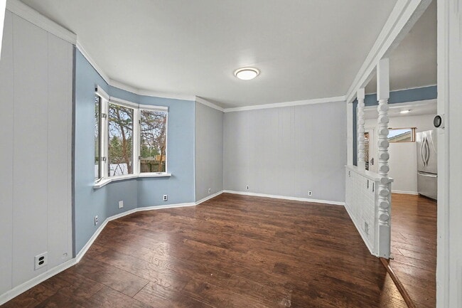 Building Photo - Stunning 3 bedroom rental minutes from downtown - $1800/Month