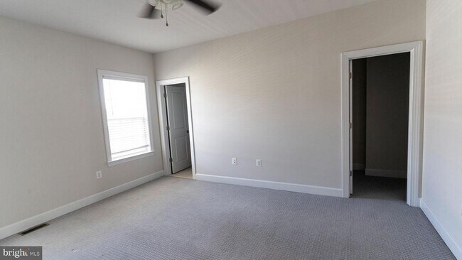 Building Photo - 13804 Litespeed Way