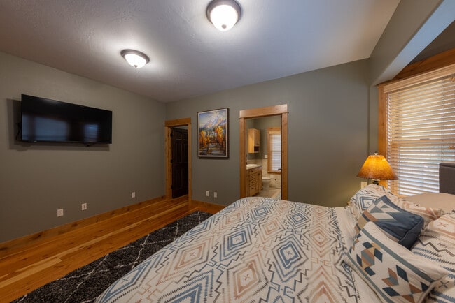 Building Photo - 1608 Gale Ct