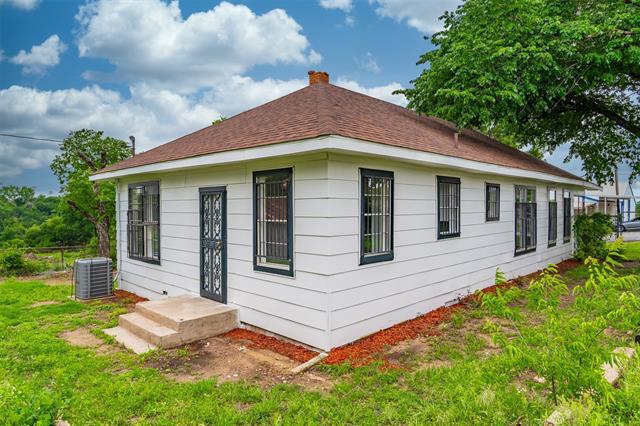 Building Photo - 2124 NW 21st St