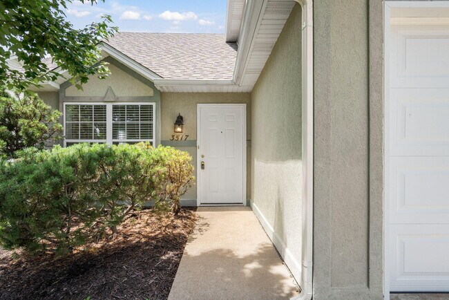 Building Photo - 3517 Prescott Dr