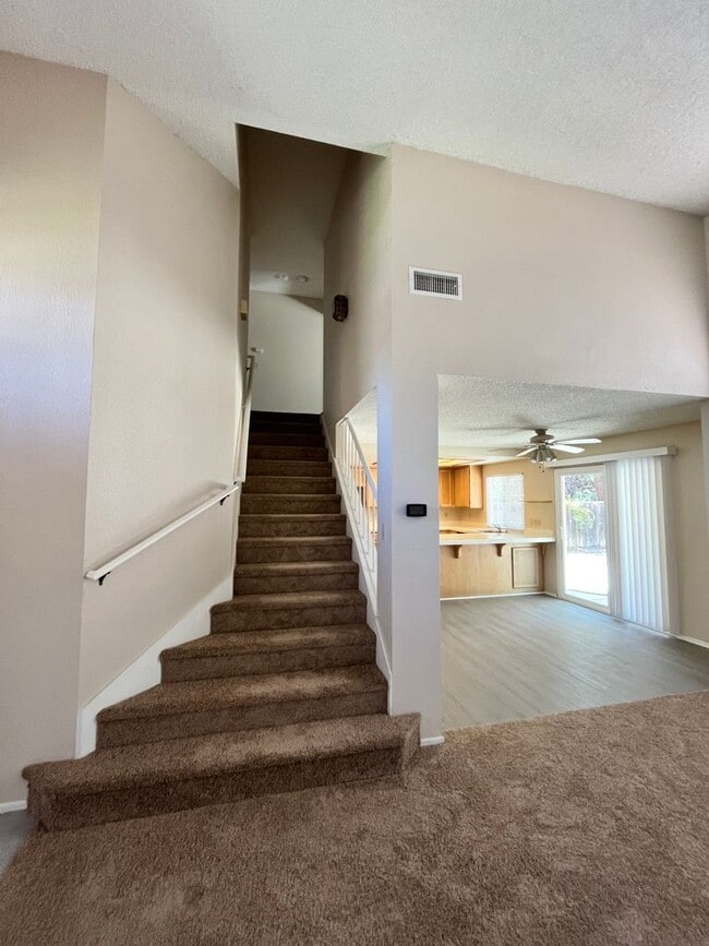 Building Photo - 30235 Cupeno Ln